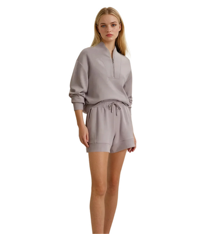 Atrium High-Rise Shorts 4.5"